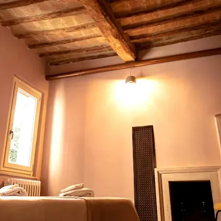 Apartamento Center “ Arco Dei Gigli “ *